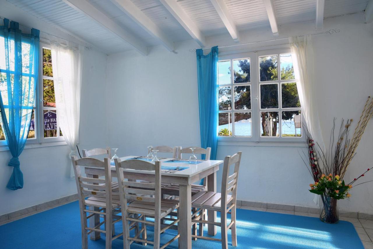 Villa Spiaggia Bianca Dafnila Exteriör bild