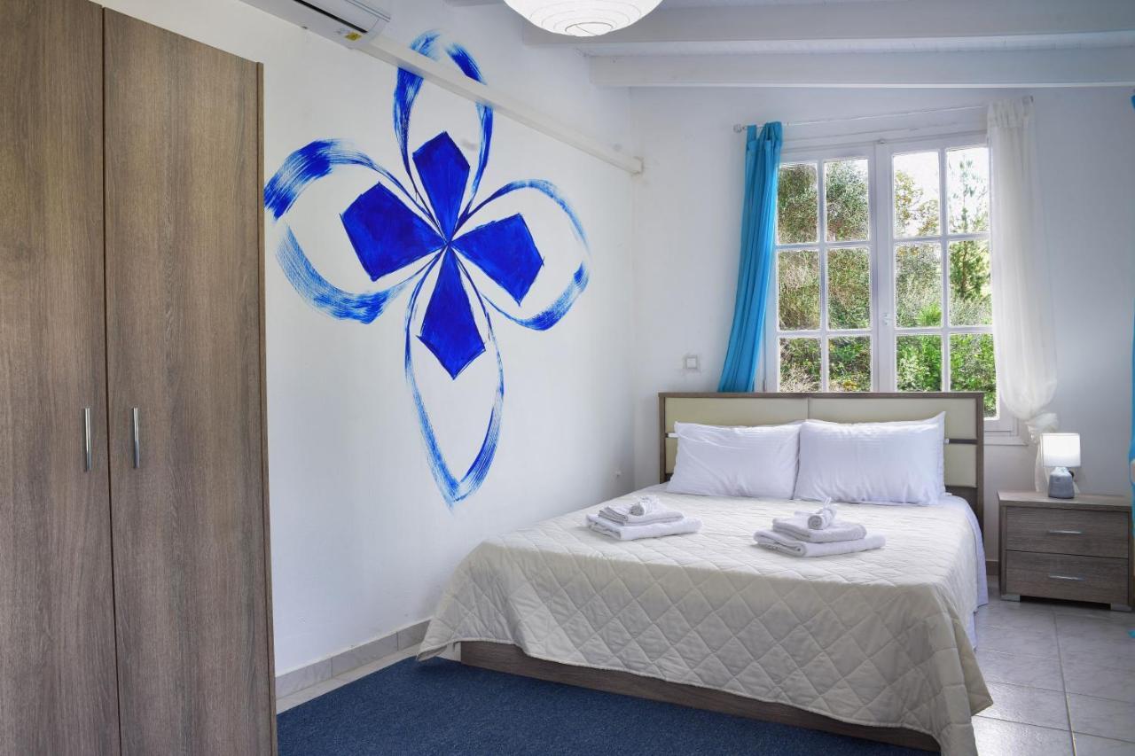 Villa Spiaggia Bianca Dafnila Exteriör bild