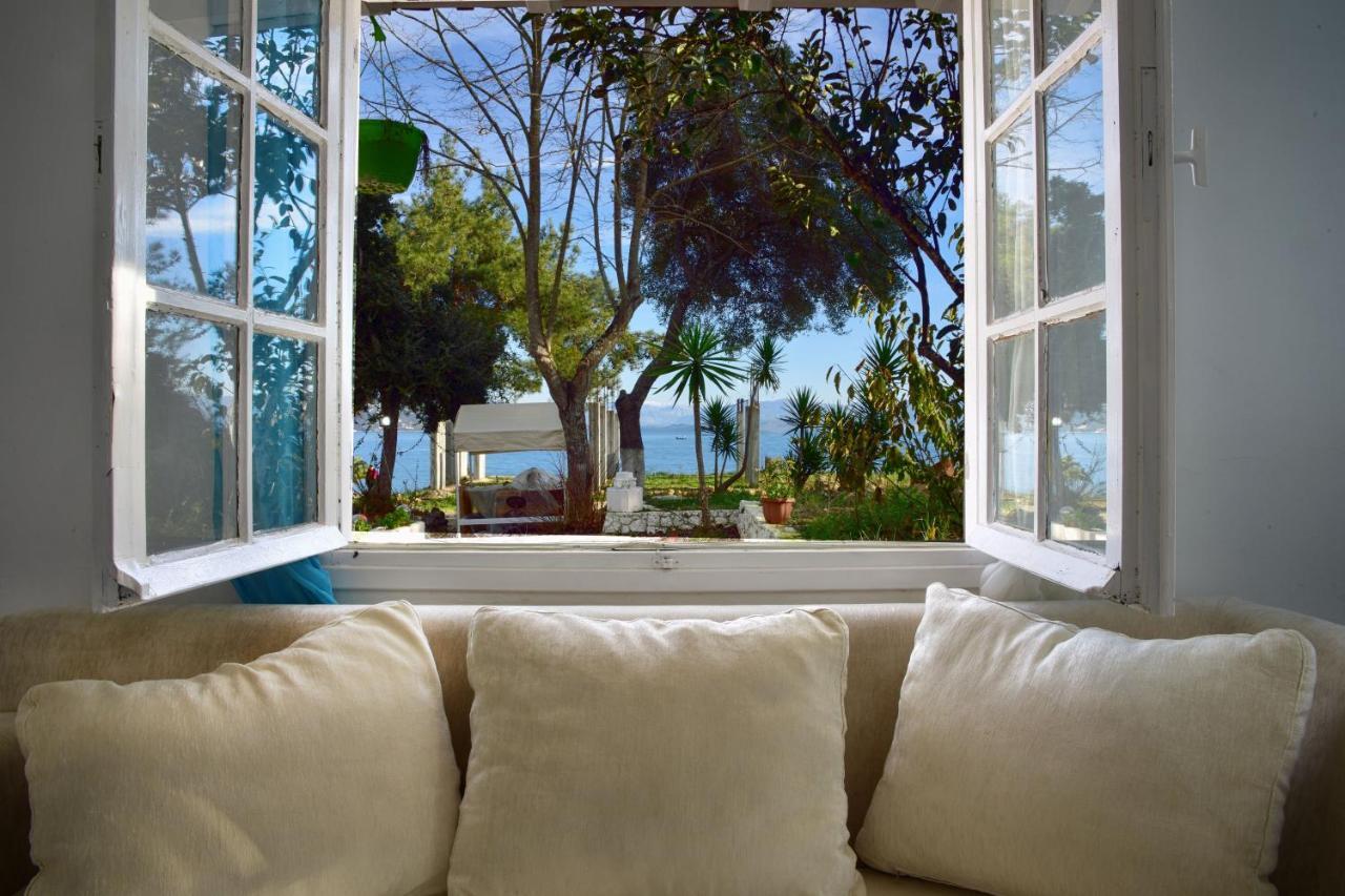 Villa Spiaggia Bianca Dafnila Exteriör bild